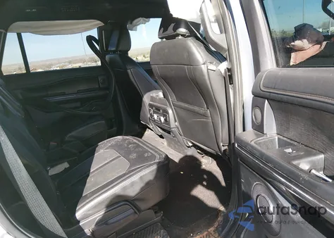 2021 Ford Expedition Limited z USA, uszkodzony, nr VIN 01FMJU2AT4MEA5406